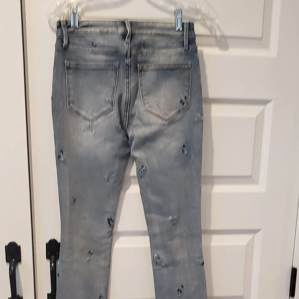 NWT: Driftwood Audrey High Rise Embroidered Jeans Sizes:24 & 25 - Picture 6 of 7